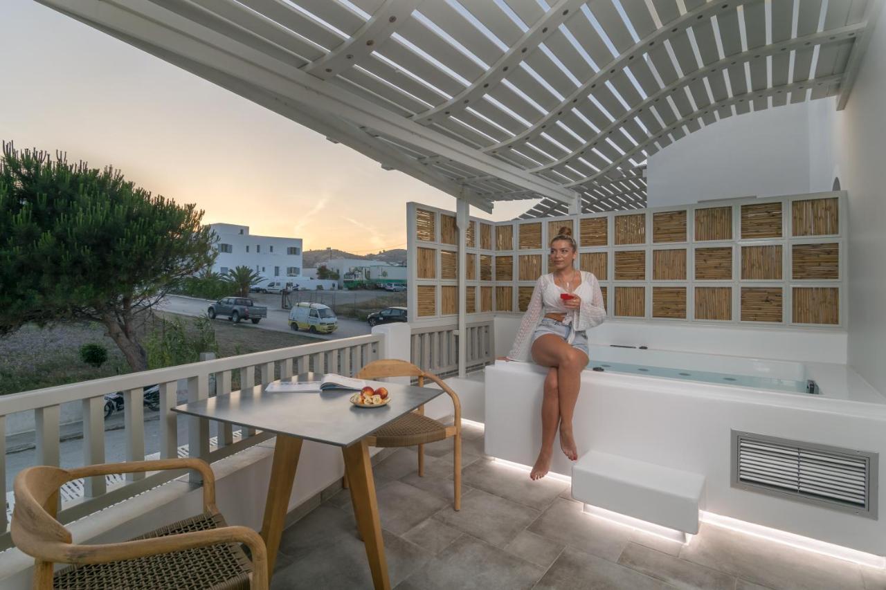 Orama Suites Milos Adamantas  Exterior photo